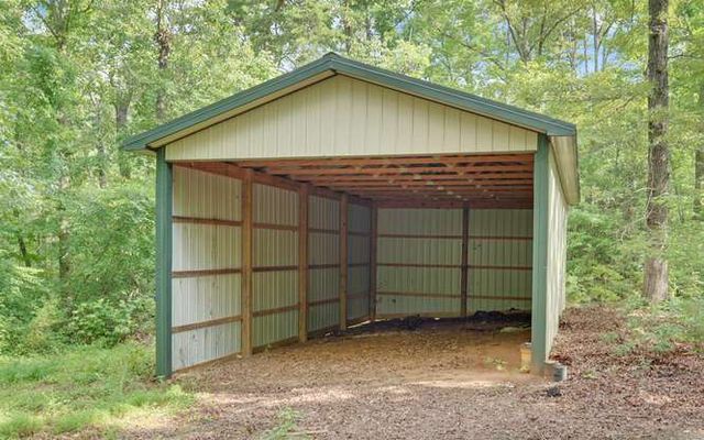 330 River Road, Westminster, SC 29693