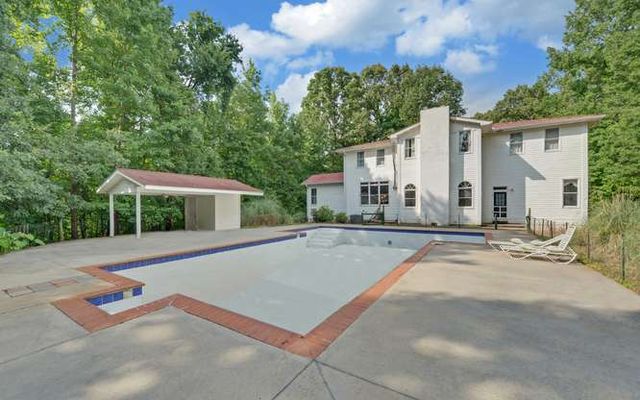 330 River Road, Westminster, SC 29693