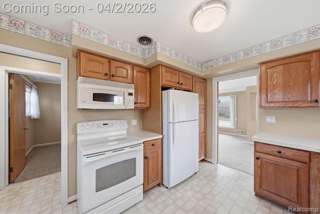 28605 Diesing Drive, Madison Heights, MI 48071