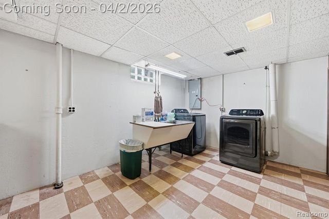 28605 Diesing Drive, Madison Heights, MI 48071