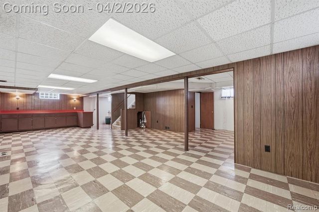 28605 Diesing Drive, Madison Heights, MI 48071