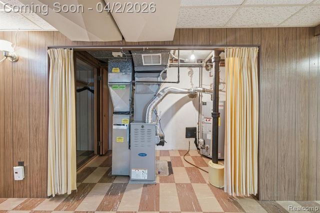 28605 Diesing Drive, Madison Heights, MI 48071