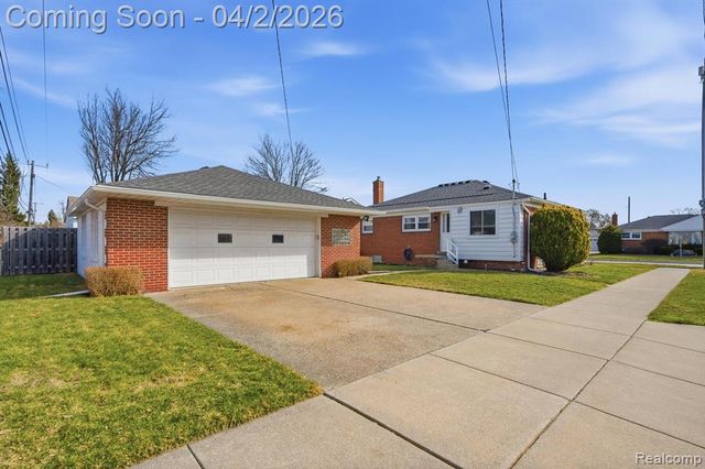 28605 Diesing Drive, Madison Heights, MI 48071