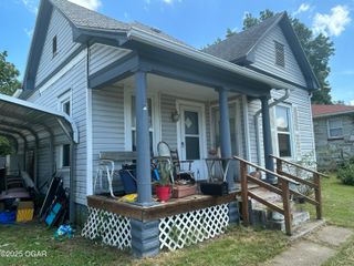 511 Ellis Street, Webb City, MO 64870