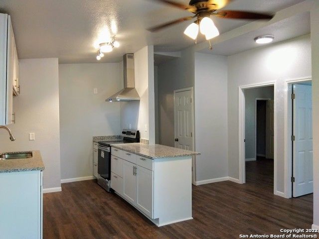 710 Virginia Blvd, San Antonio, TX 78203