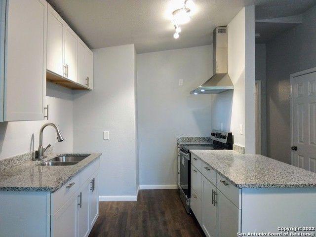 710 Virginia Blvd, San Antonio, TX 78203