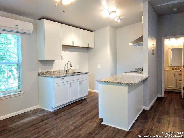 710 Virginia Blvd, San Antonio, TX 78203