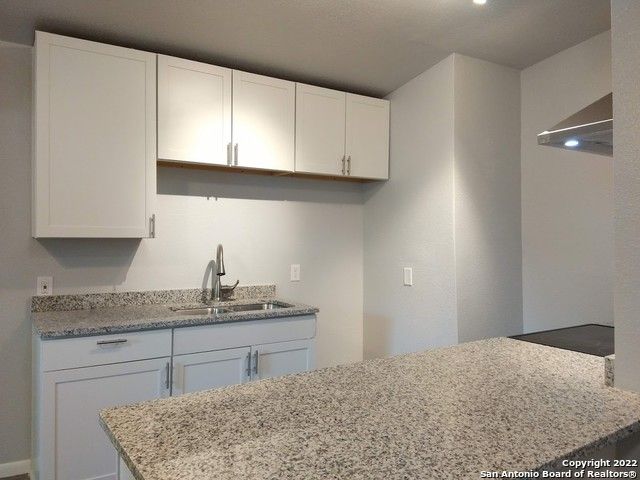 710 Virginia Blvd, San Antonio, TX 78203