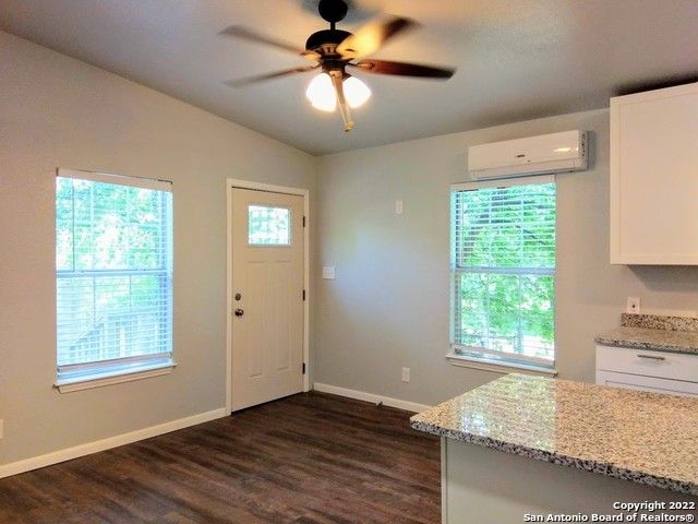 710 Virginia Blvd, San Antonio, TX 78203