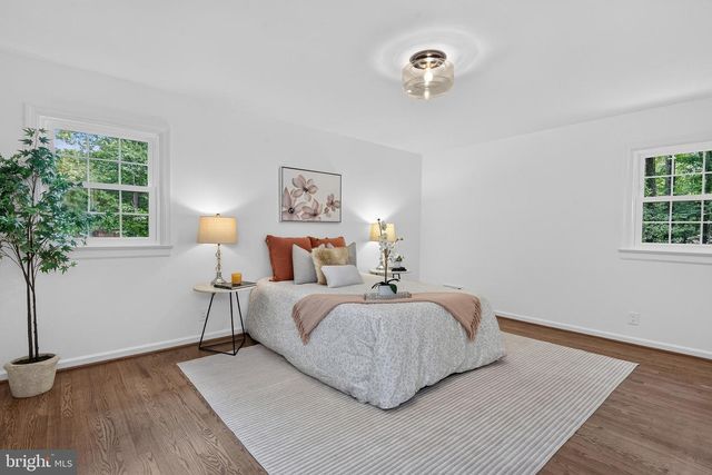 2511 CHARLESTOWN LN, Reston, VA 20191