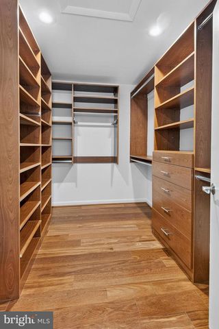 2511 CHARLESTOWN LN, Reston, VA 20191
