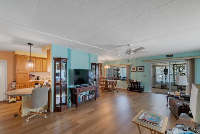 2520 SE Penny Lane, Stuart, FL 34994