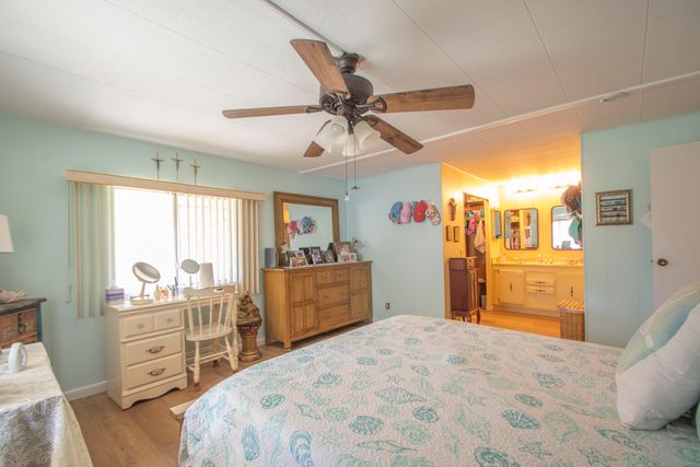 2520 SE Penny Lane, Stuart, FL 34994