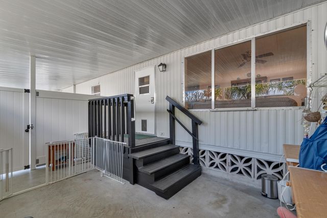 2520 SE Penny Lane, Stuart, FL 34994