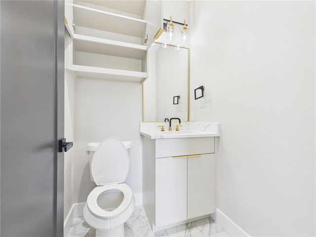 5085 North Oakland Lane, Bryan, TX 77808