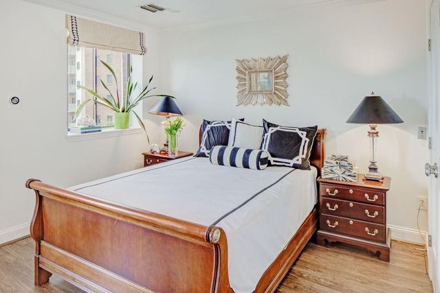 300 Johnson Ferry NE Road A706, Atlanta, GA 30328