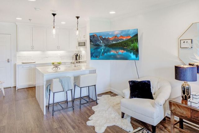 300 Johnson Ferry NE Road A706, Atlanta, GA 30328