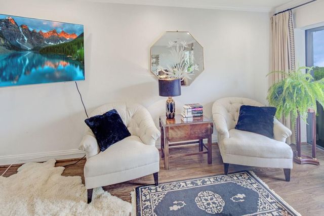 300 Johnson Ferry NE Road A706, Atlanta, GA 30328