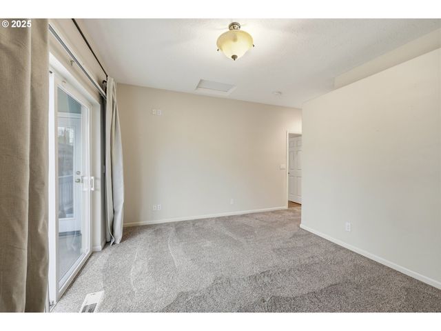 1398 Sw BINFORD LAKE Pkwy, Gresham, OR 97080