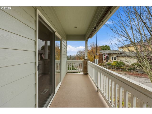 1398 Sw BINFORD LAKE Pkwy, Gresham, OR 97080