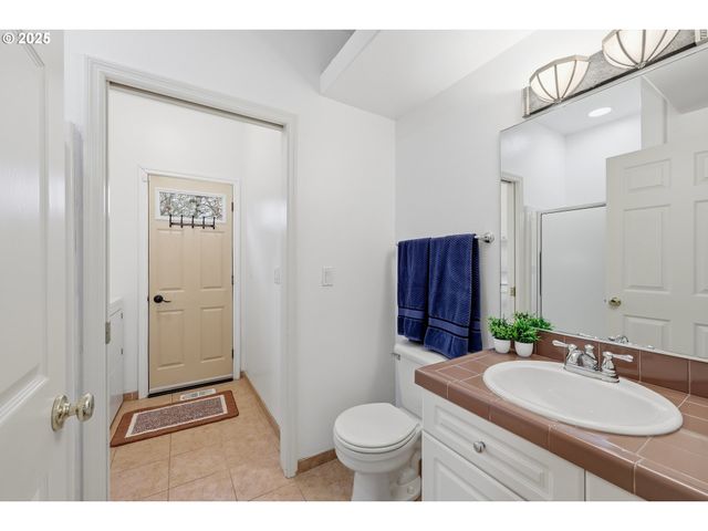 1398 Sw BINFORD LAKE Pkwy, Gresham, OR 97080