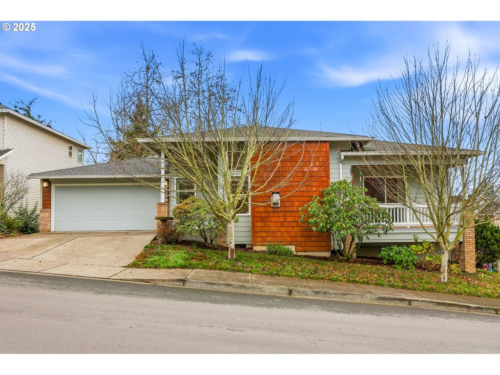 1398 Sw BINFORD LAKE Pkwy, Gresham, OR 97080