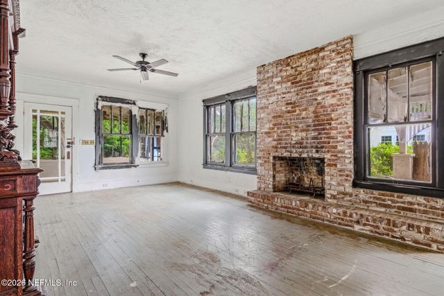4313 HIAWATHA Street, Jacksonville, FL 32210