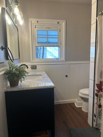 65 W Mariposa Ave, Stockton, CA 95204