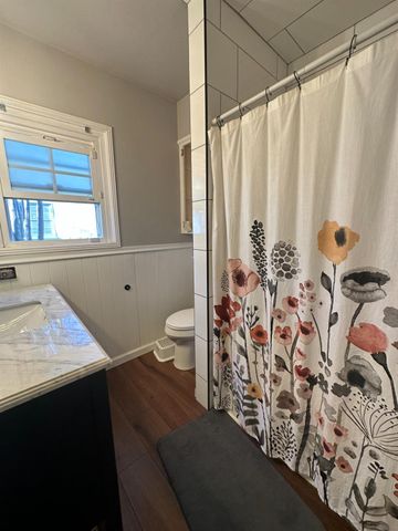 65 W Mariposa Ave, Stockton, CA 95204