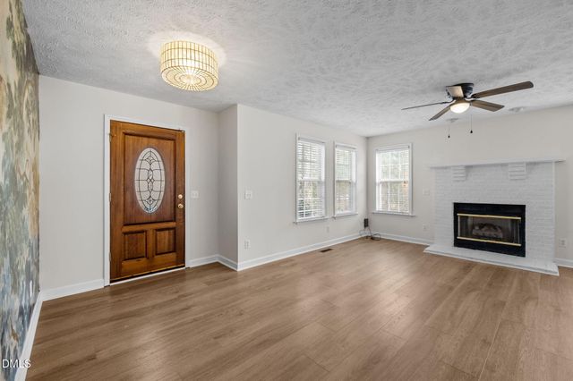 60 Churchwood Lane, Pittsboro, NC 27312