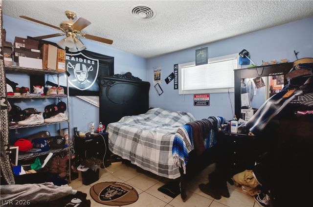 2704 Brady Avenue, Las Vegas, NV 89101