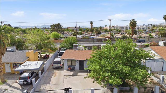 2704 Brady Avenue, Las Vegas, NV 89101
