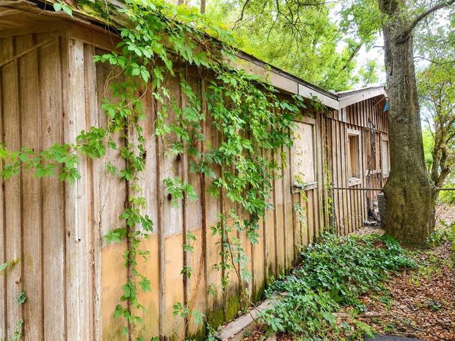 1500 Sunset, Lake Charles, LA 70607
