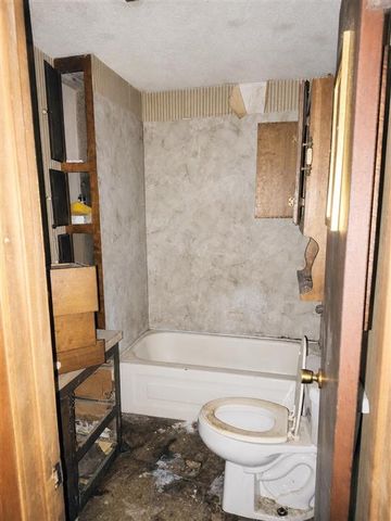1500 Sunset, Lake Charles, LA 70607