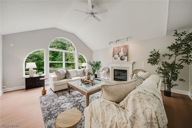 2343 Auden Circle, Brunswick, OH 44212
