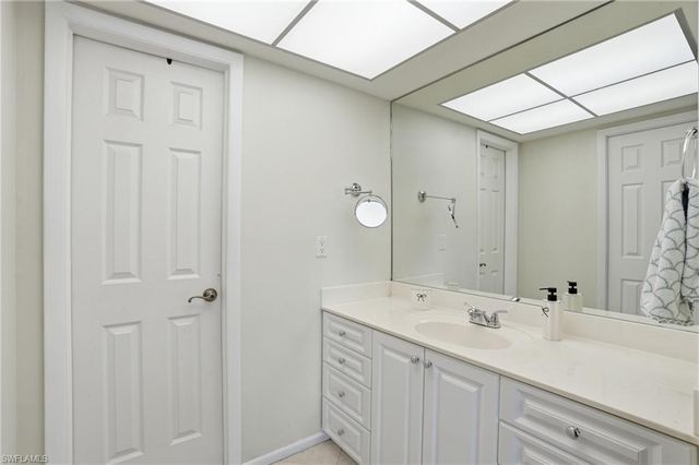 4229 SE 19th PL # 2B, Cape Coral, FL 33904