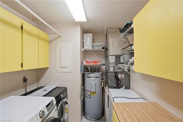 4229 SE 19th PL # 2B, Cape Coral, FL 33904