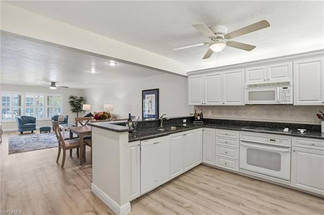 4229 SE 19th PL # 2B, Cape Coral, FL 33904