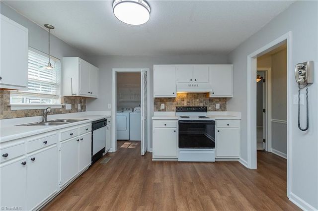 607 Ladford Lane, High Point, NC 27265