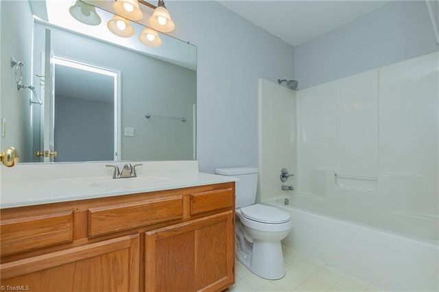 607 Ladford Lane, High Point, NC 27265