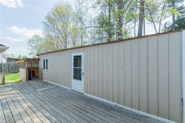 607 Ladford Lane, High Point, NC 27265