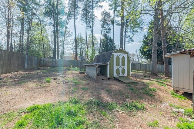 607 Ladford Lane, High Point, NC 27265