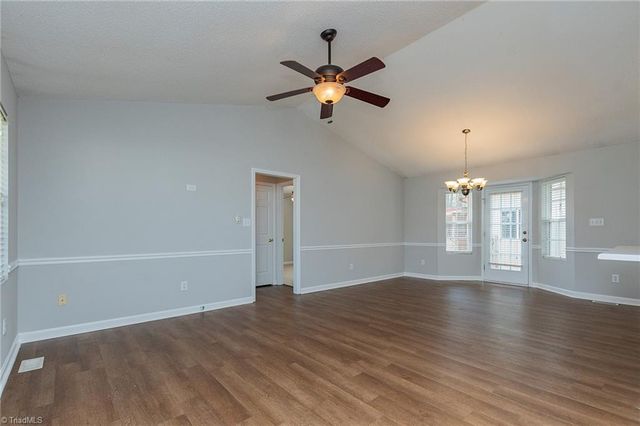 607 Ladford Lane, High Point, NC 27265