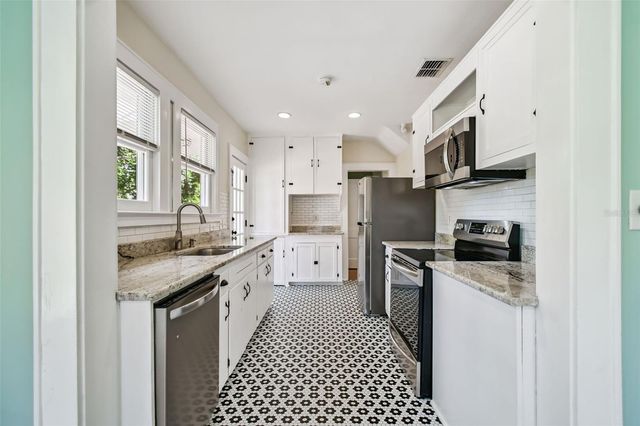 758 WOOD STREET, Dunedin, FL 34698