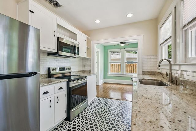 758 WOOD STREET, Dunedin, FL 34698