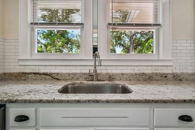 758 WOOD STREET, Dunedin, FL 34698