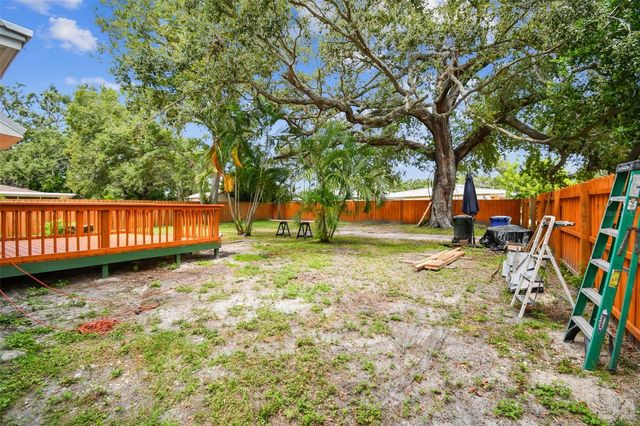 758 WOOD STREET, Dunedin, FL 34698