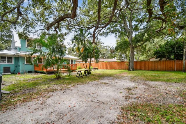 758 WOOD STREET, Dunedin, FL 34698