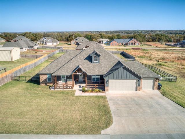 26784 Chisholm Trail, Blanchard, OK 73010
