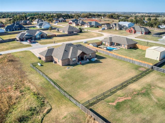 26784 Chisholm Trail, Blanchard, OK 73010